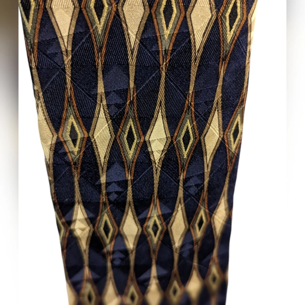 ZIGGURAT Longs Mulberry Neckwear Mens Designer Ties 100% Silk. Made in USA - Picture 8 of 11